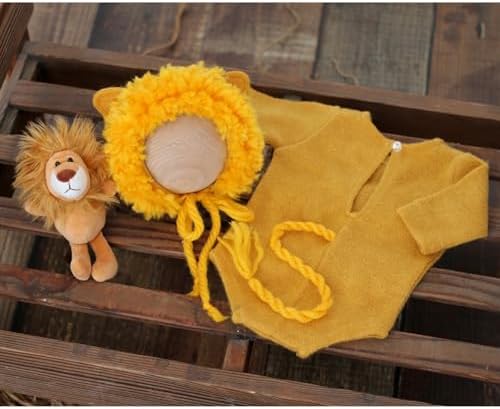 Step into the Jungle Vemonllas Knitted Lion Costume for Baby
