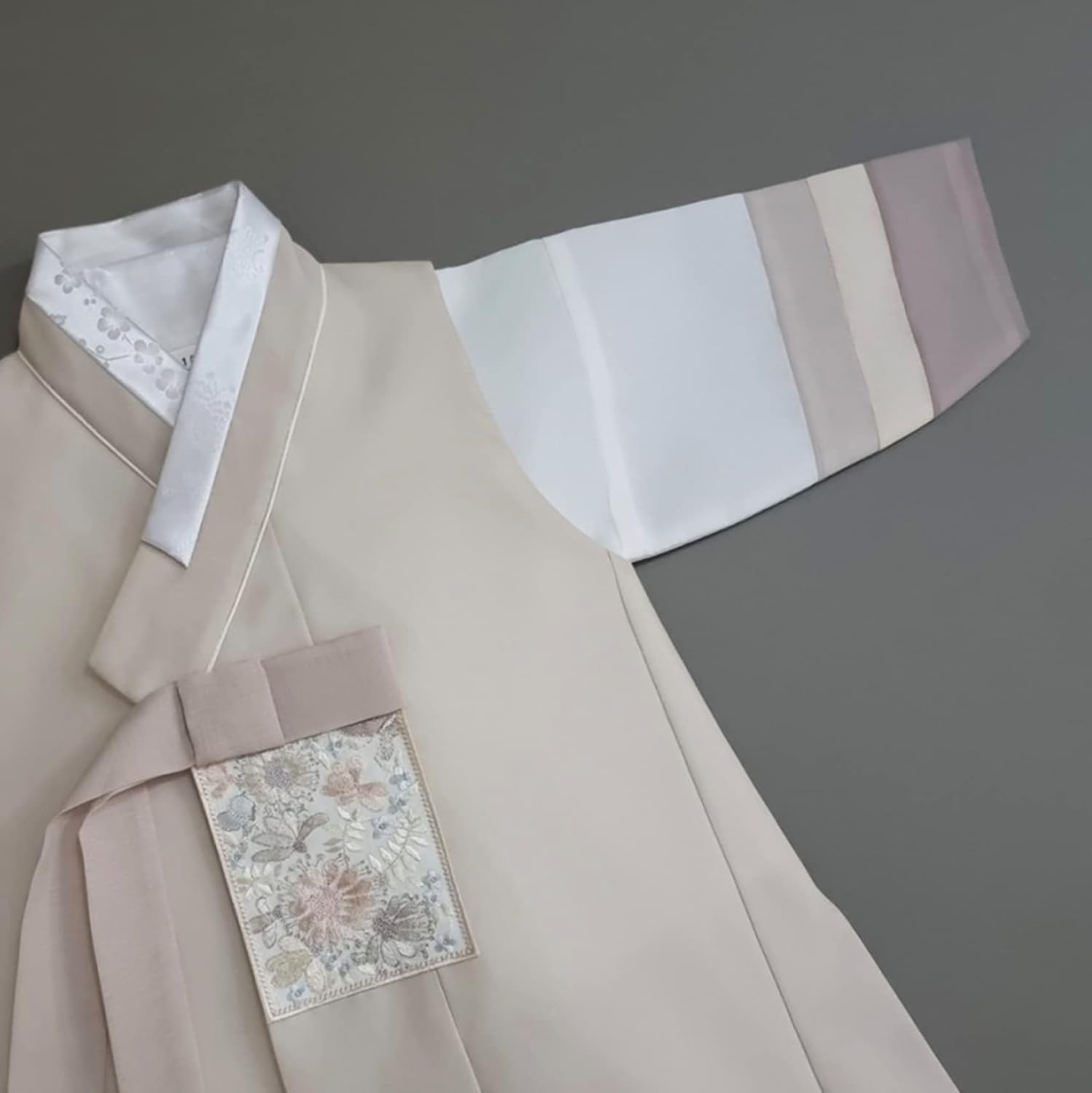 A Modern Korean Style 100th Day Consumers