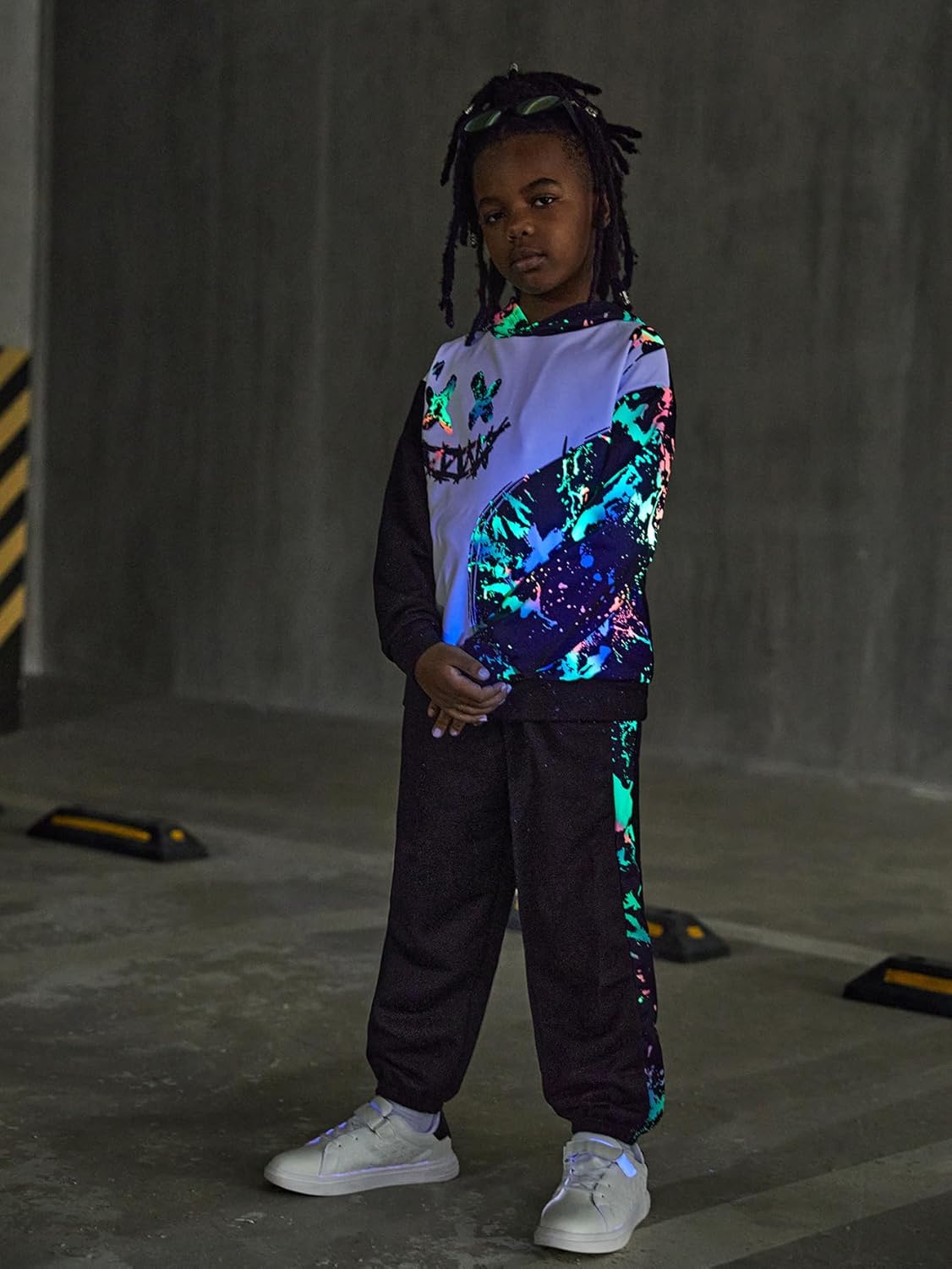 WDIRARA Boys 2 Piece Tracksuit Set Sweatpants and Hoodie