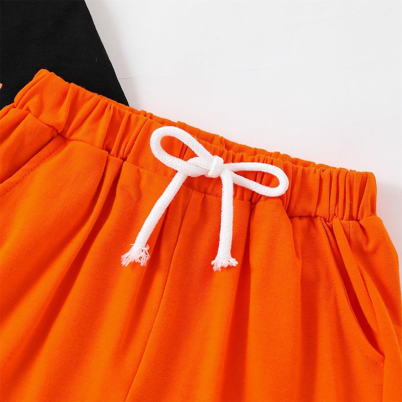 Escape to the tropics with GOLLUNERs Cool Summer Outfit for Kids