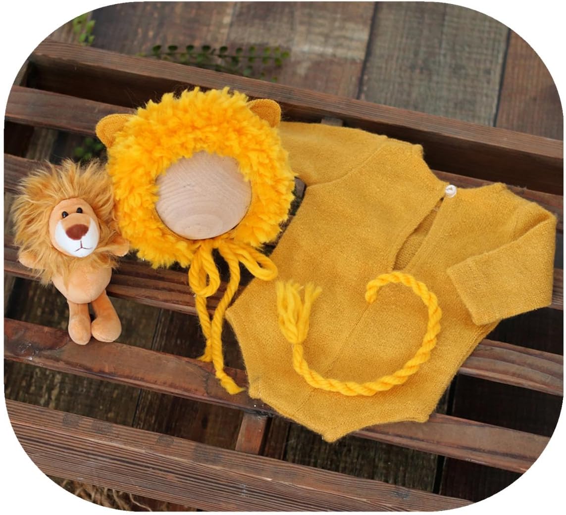 Step into the Jungle Vemonllas Knitted Lion Costume for Baby