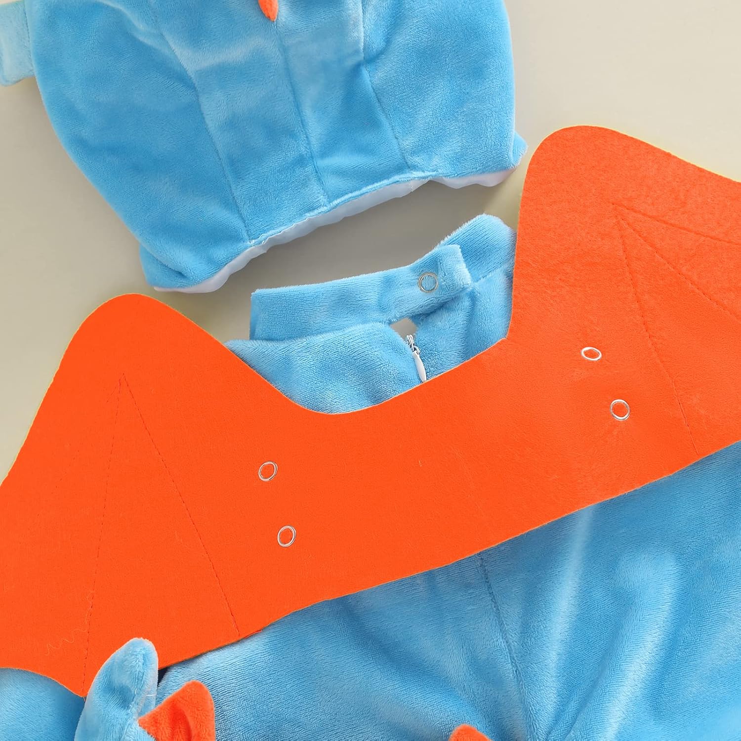 Perfect Party Time - Dinosaur costume for boys