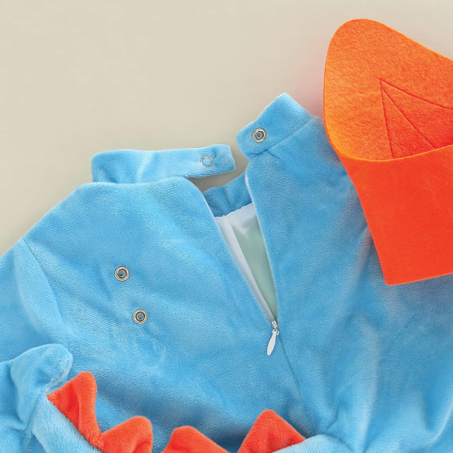 Perfect Party Time - Dinosaur costume for boys
