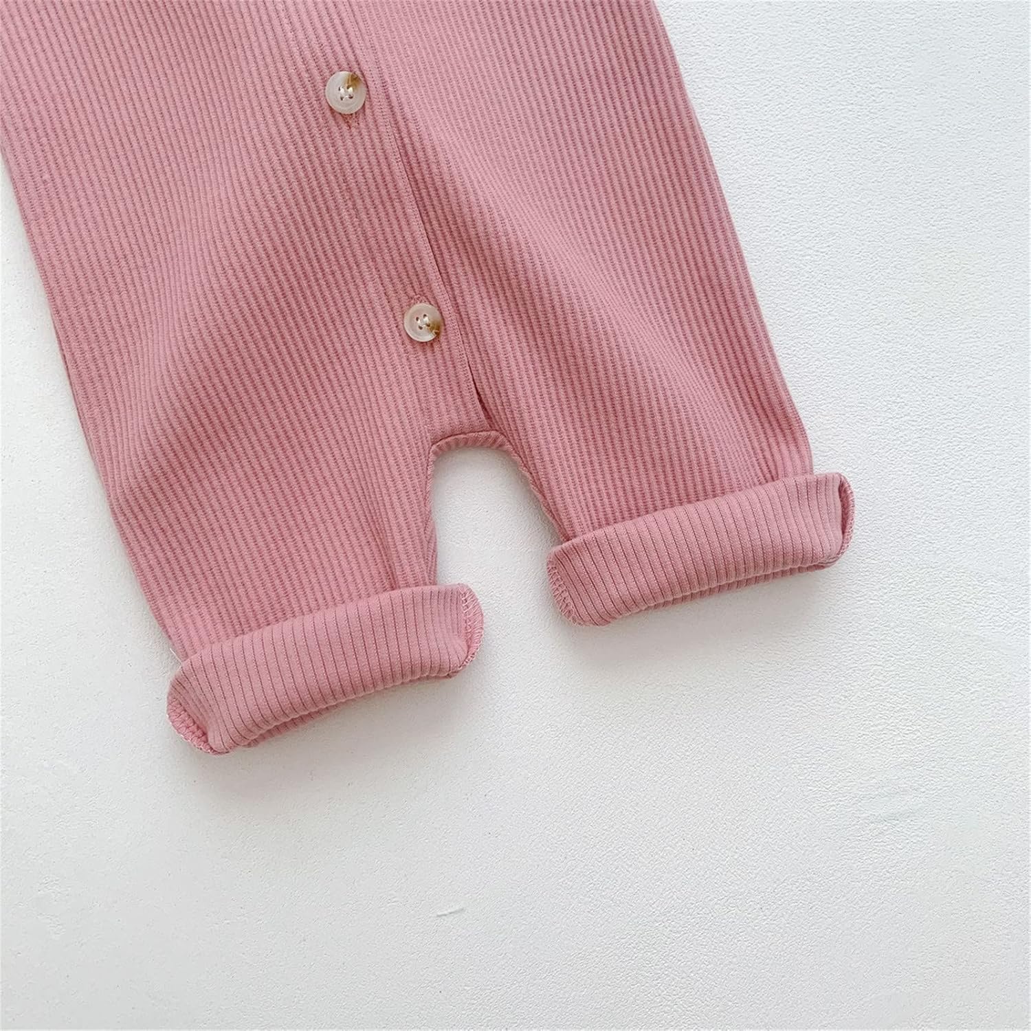 Adorable Newborn Romper Cozy Fashionable Perfect for Boys Girls